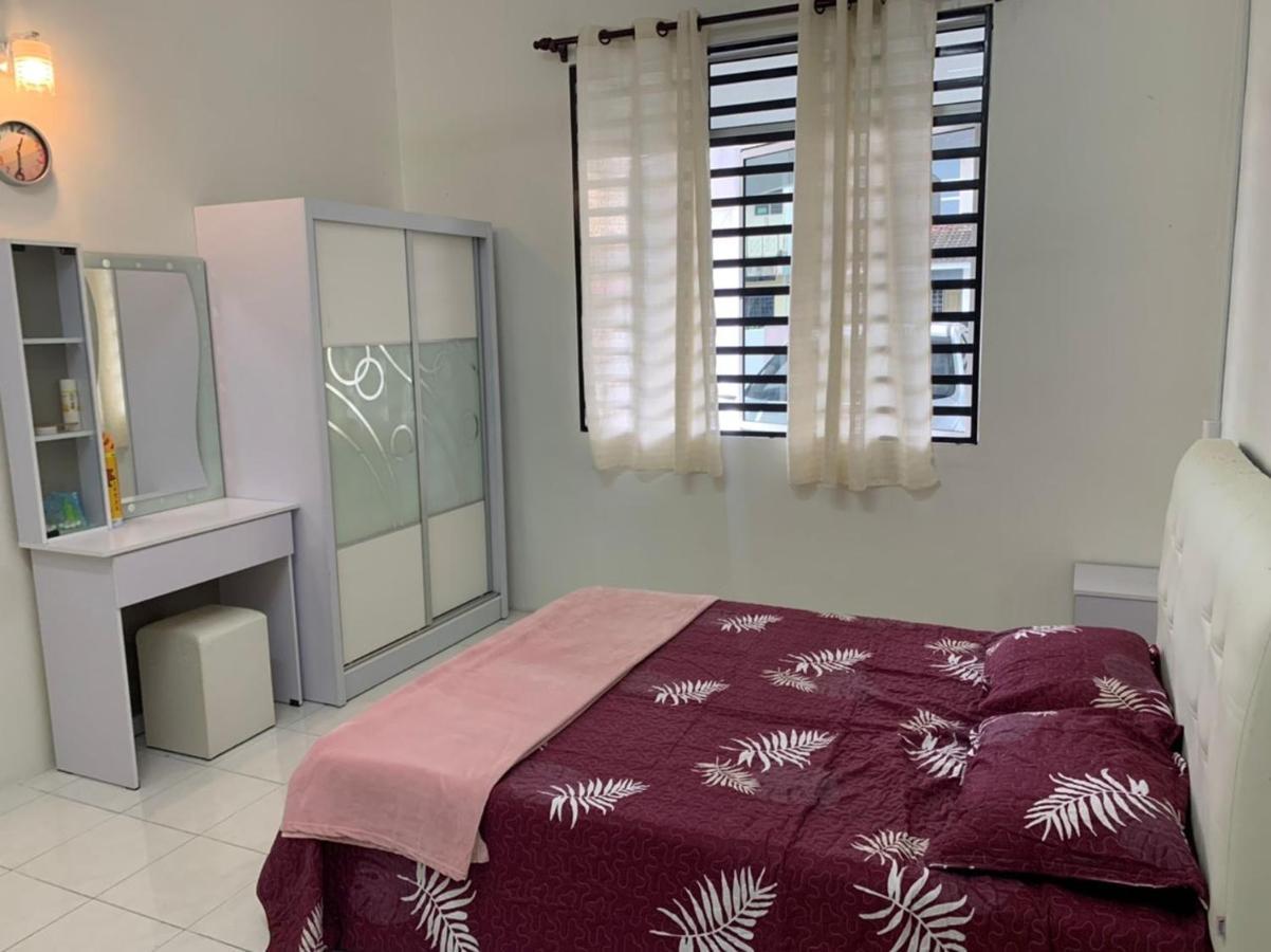 Homestay Maryam Lumut Extérieur photo