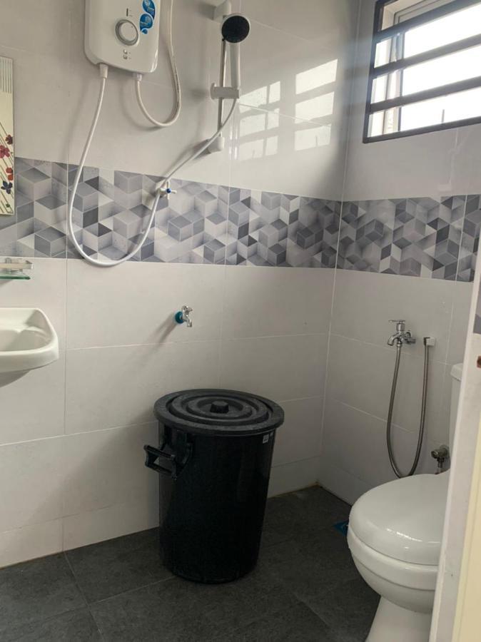 Homestay Maryam Lumut Extérieur photo